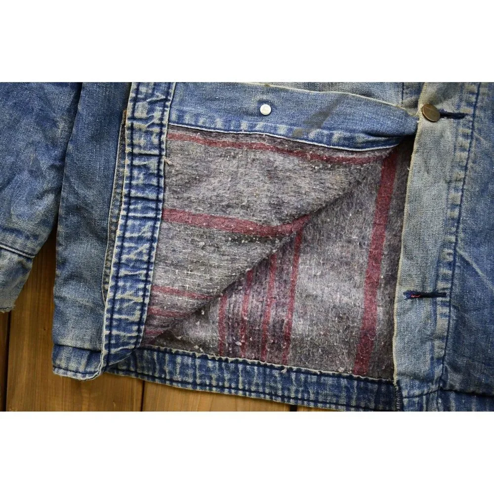 Vintage 1960s Wrangler Denim Jean Chore Coat / Distressed / Made In USA / True V - Picture 4 of 7